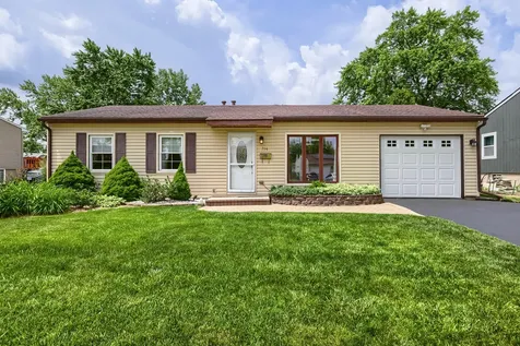714 Sunset Circle Streamwood IL 60107
