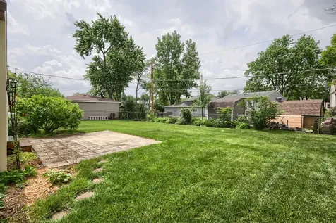 714 Sunset Circle Streamwood IL 60107