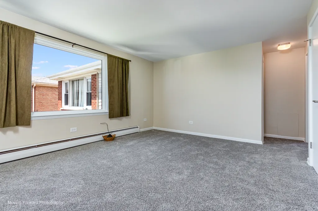 6940 West 65th Street Chicago IL 60638