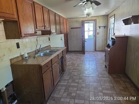 148 Pecos Circle Carpentersville IL 60110