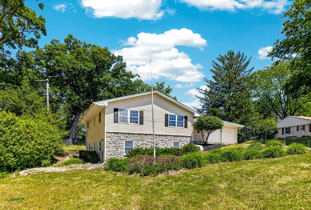 5010 Guilford Road Rockford IL 61107
