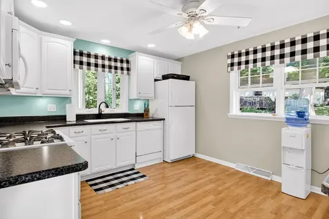 5010 Guilford Road Rockford IL 61107