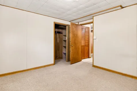 5010 Guilford Road Rockford IL 61107