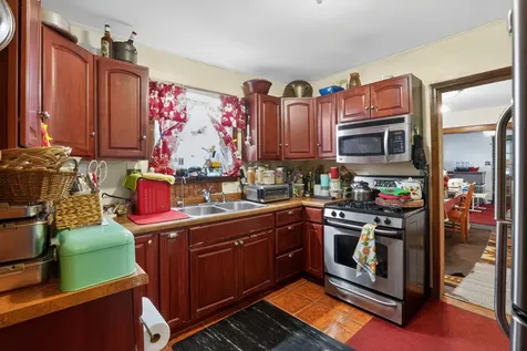 1015 Glenn Drive North Chicago IL 60064