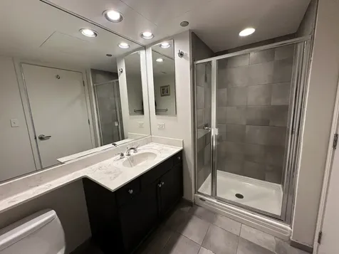 130 North Garland Court Chicago IL 60602