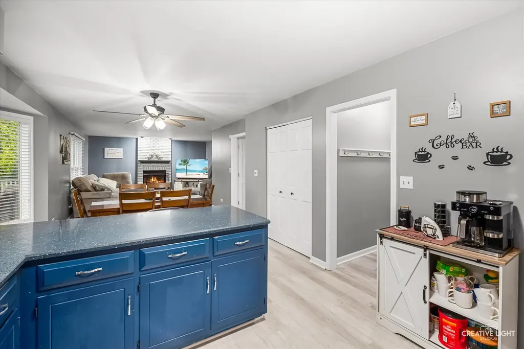 1905 Hampton Court E Plainfield IL 60586