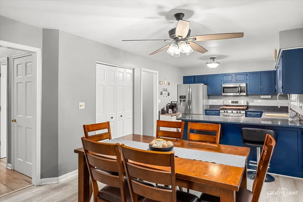 1905 Hampton Court E Plainfield IL 60586