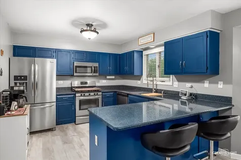 1905 Hampton Court E Plainfield IL 60586