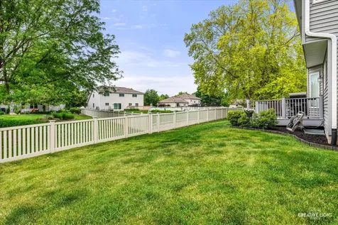 1905 Hampton Court E Plainfield IL 60586