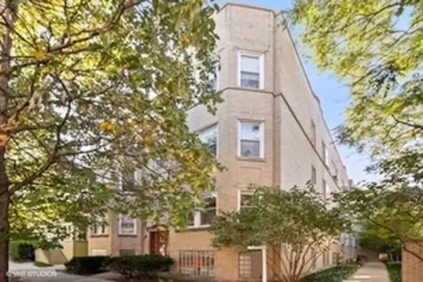 3135 West Leland Avenue Chicago IL 60625