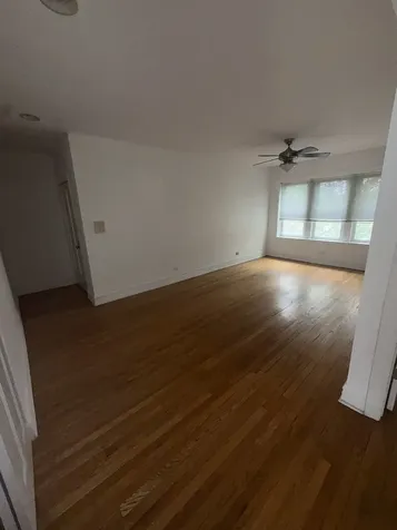 3135 West Leland Avenue Chicago IL 60625