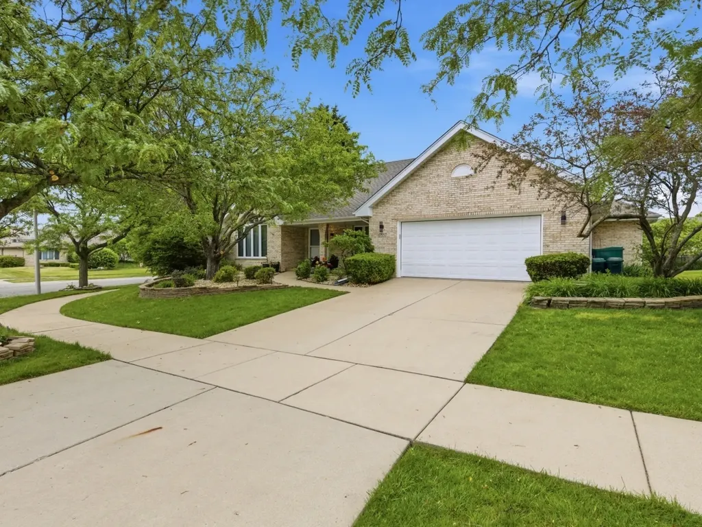 17557 Ryan Lane Orland Park IL 60467