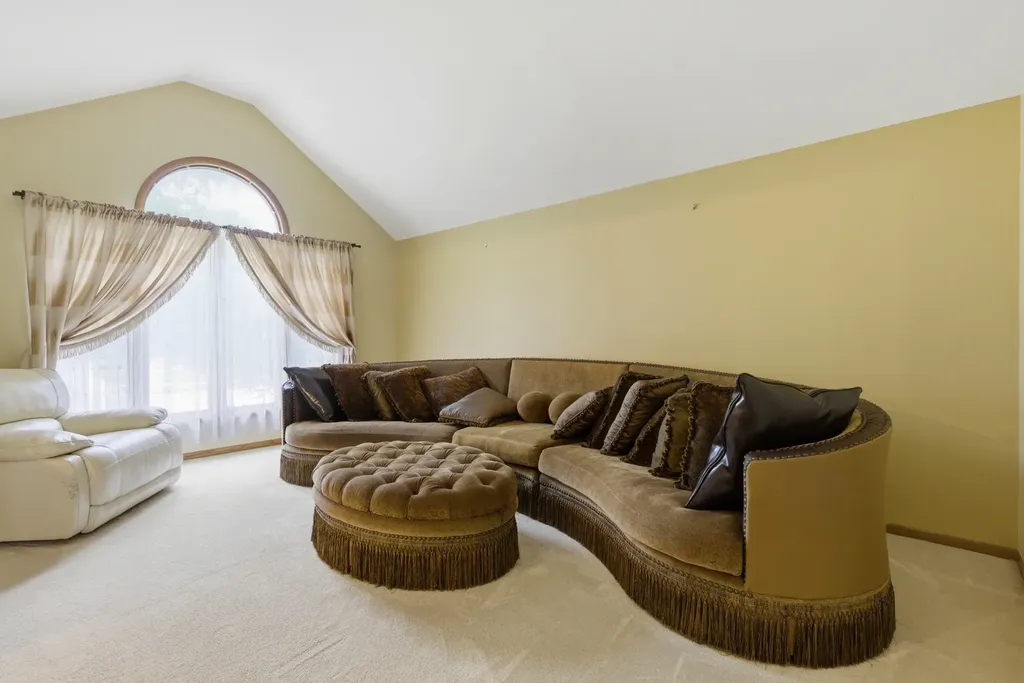 17557 Ryan Lane Orland Park IL 60467