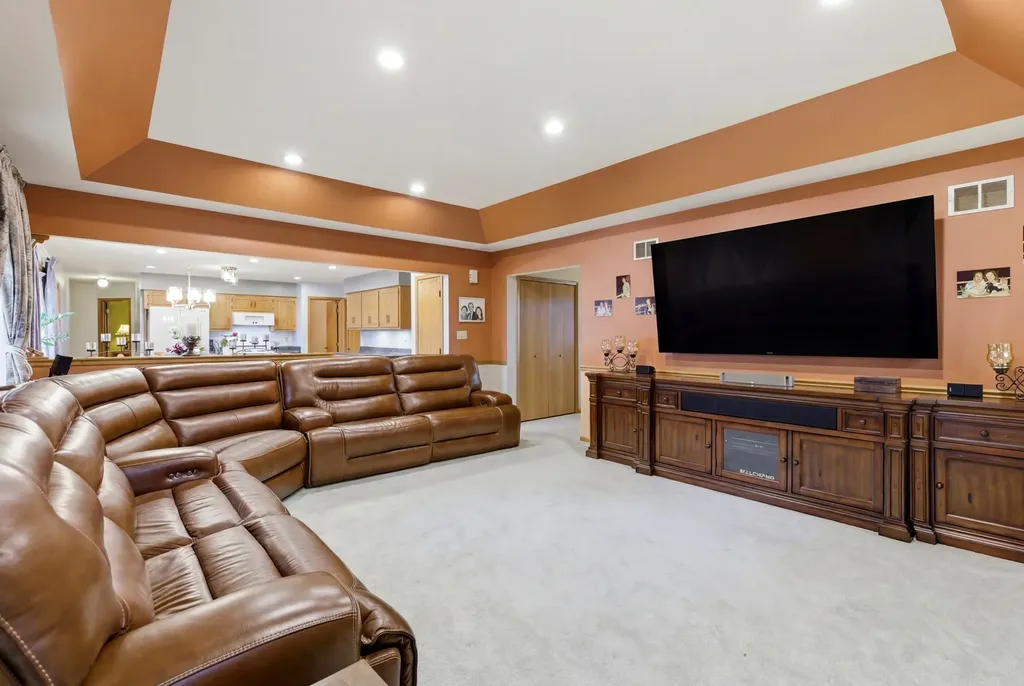 17557 Ryan Lane Orland Park IL 60467
