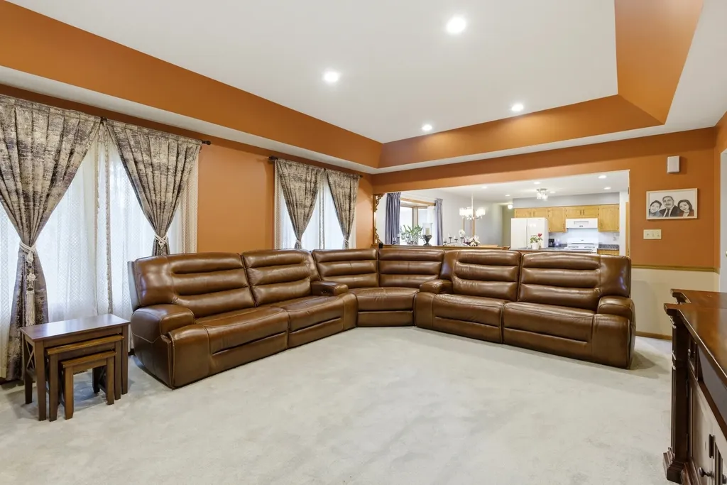 17557 Ryan Lane Orland Park IL 60467