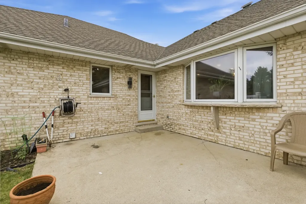 17557 Ryan Lane Orland Park IL 60467