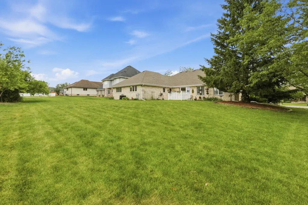 17557 Ryan Lane Orland Park IL 60467