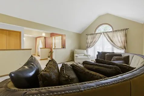 17557 Ryan Lane Orland Park IL 60467