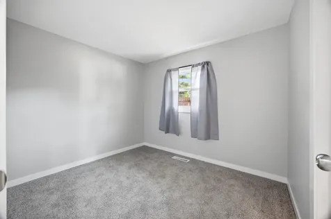 139 Birch Street Carpentersville IL 60110