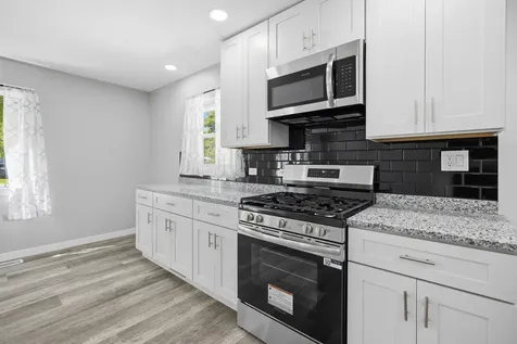139 Birch Street Carpentersville IL 60110
