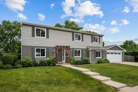 1042 Gordon Terrace Deerfield IL 60015