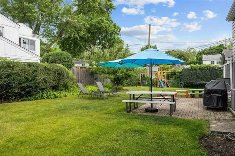 1042 Gordon Terrace Deerfield IL 60015