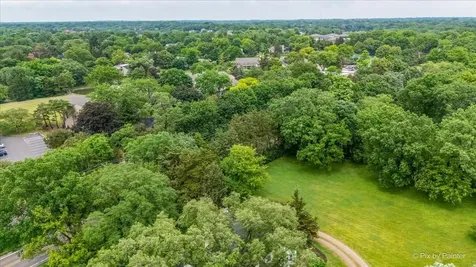 615 West Miller Road North Barrington IL 60010