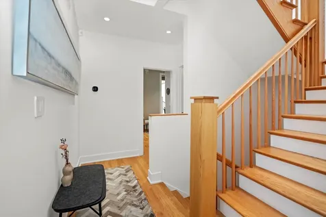 2113 North Clark Street Chicago IL 60614