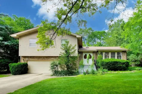 3214 River Falls Drive Northbrook IL 60062