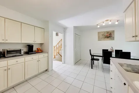3214 River Falls Drive Northbrook IL 60062