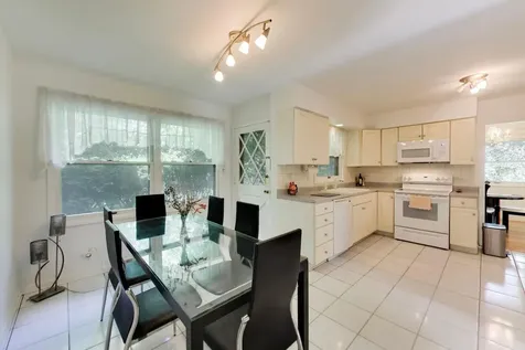 3214 River Falls Drive Northbrook IL 60062