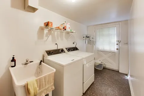 3214 River Falls Drive Northbrook IL 60062