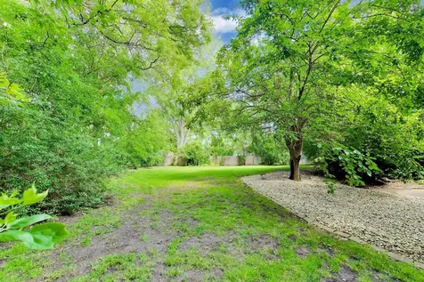 3214 River Falls Drive Northbrook IL 60062
