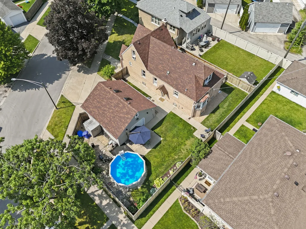 6653 North Oketo Avenue Chicago IL 60631