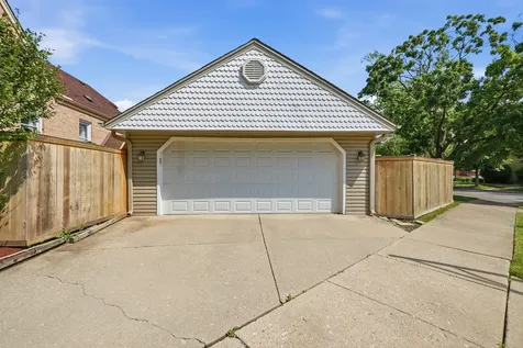 6653 North Oketo Avenue Chicago IL 60631