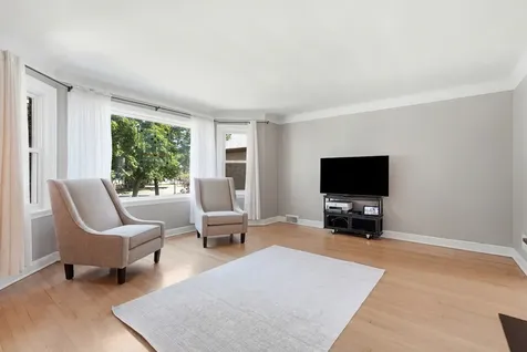 6653 North Oketo Avenue Chicago IL 60631