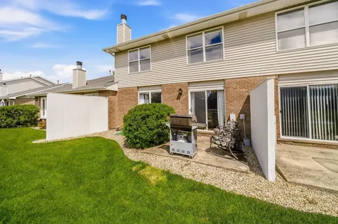 5613 West Von Avenue Monee IL 60449