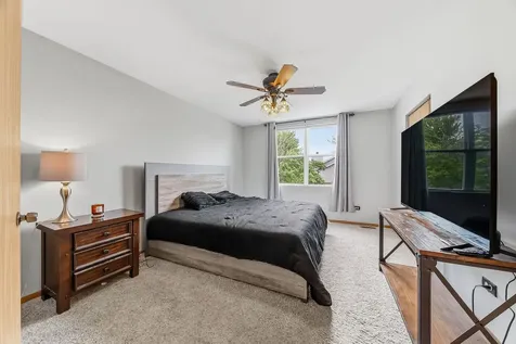 5613 West Von Avenue Monee IL 60449