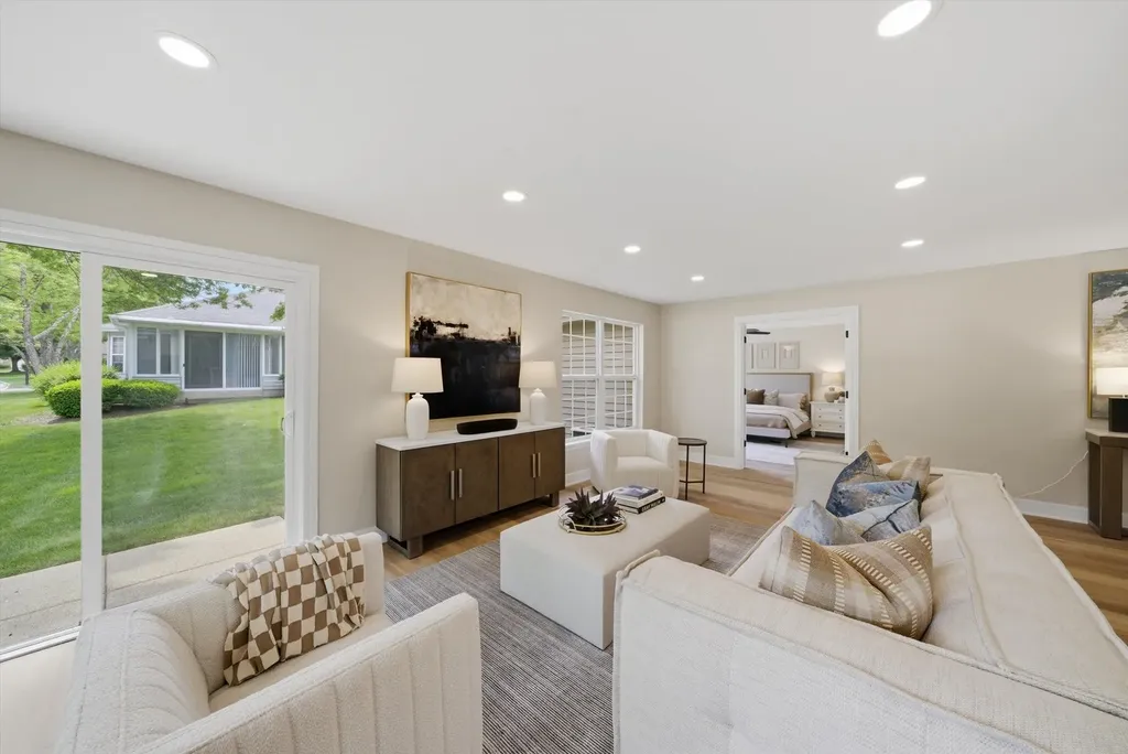 21359 Silktree Circle Plainfield IL 60544