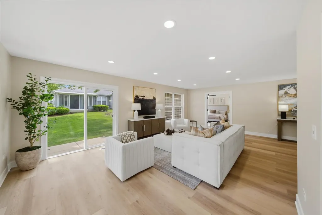 21359 Silktree Circle Plainfield IL 60544
