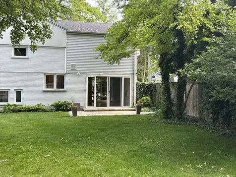 611 Roger Avenue Kenilworth IL 60043