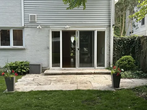 611 Roger Avenue Kenilworth IL 60043