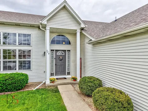 729 River Edge Circle Ottawa IL 61350