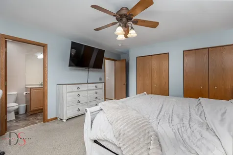 729 River Edge Circle Ottawa IL 61350