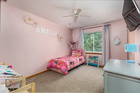 729 River Edge Circle Ottawa IL 61350