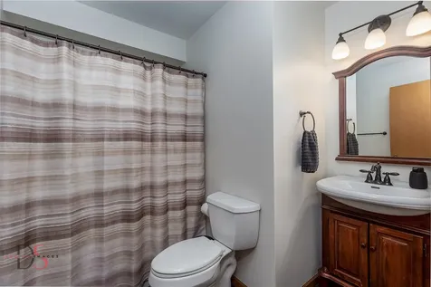 729 River Edge Circle Ottawa IL 61350