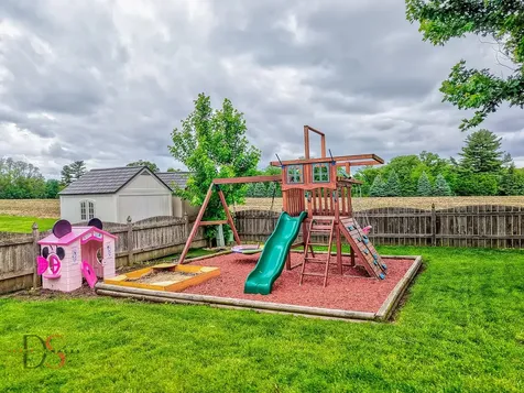 729 River Edge Circle Ottawa IL 61350