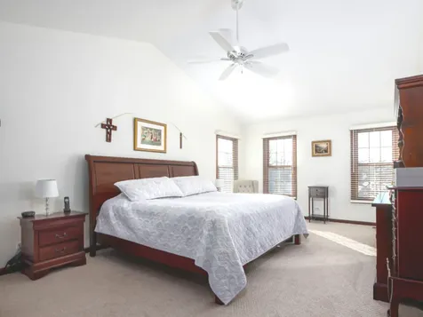 1351 Callen Lane Des Plaines IL 60016