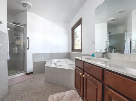 1351 Callen Lane Des Plaines IL 60016