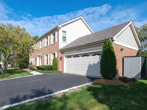 1351 Callen Lane Des Plaines IL 60016